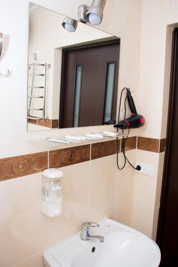 Faraon Hotel Ivano-Frankivsk Eksteriør billede
